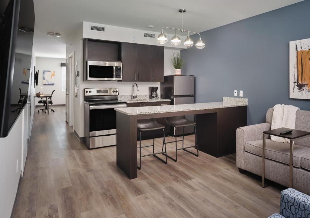 Ferry Pass Hotel | stayAPT Suites Pensacola-UWF/Florida Hospital Area