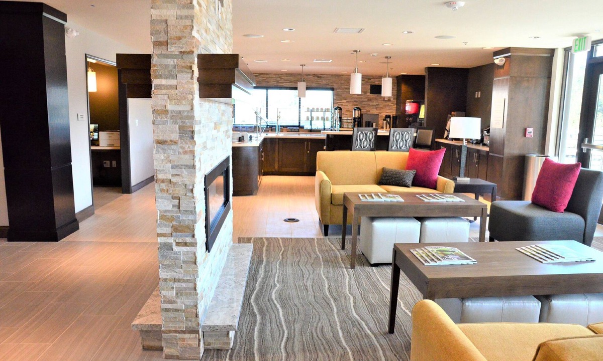 Hillsboro Hotel | Staybridge Suites Hillsboro - Orenco Station by IHG