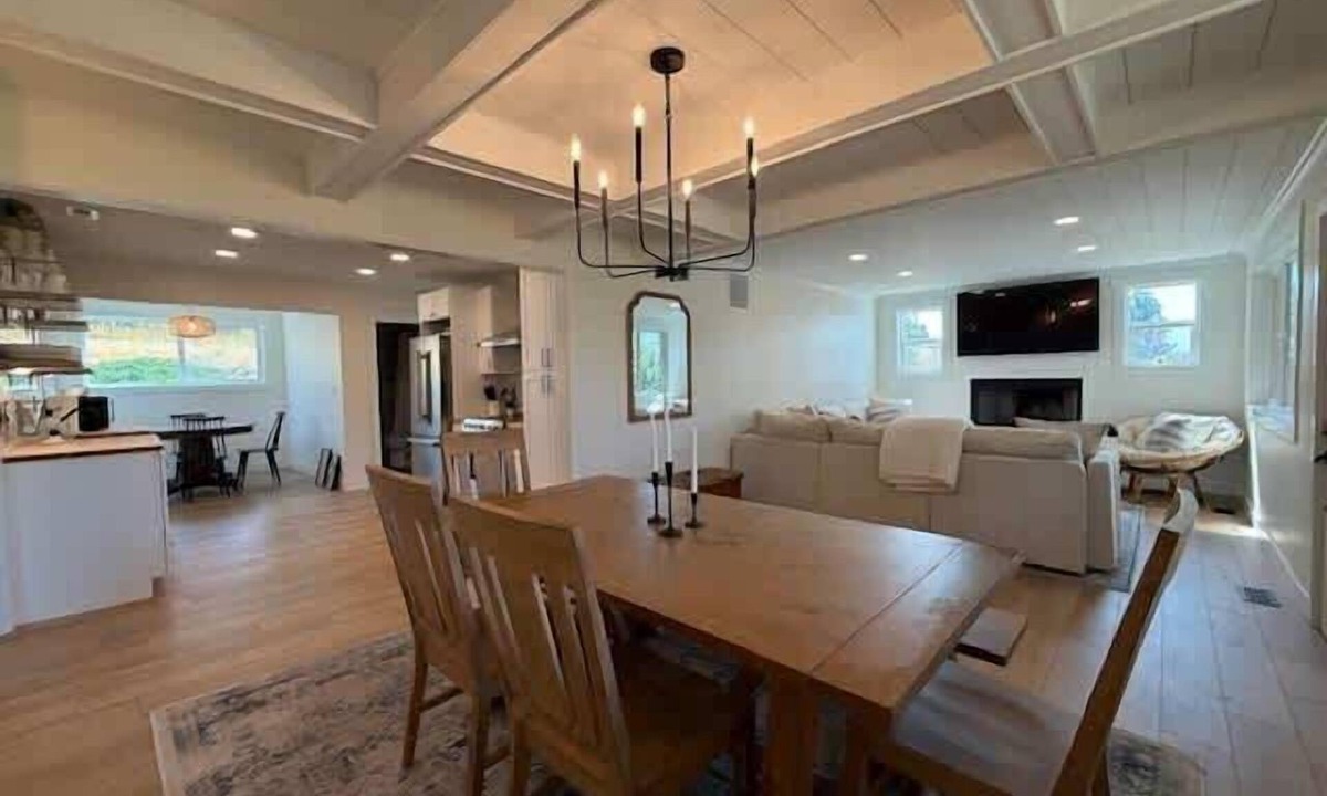 Mica Cabin | Stevens Creek Farmhouse