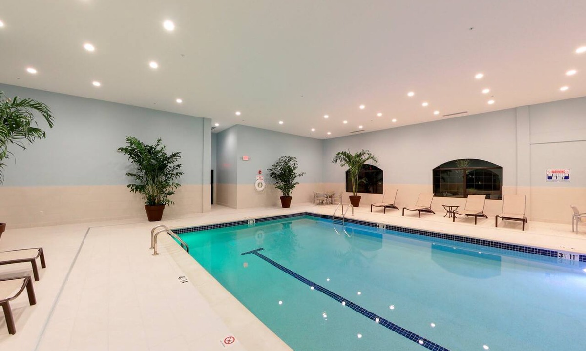 Bryant Pattengill East Apartment | Studio Close to University of Michigan | Fitness Center + Indoor Pool