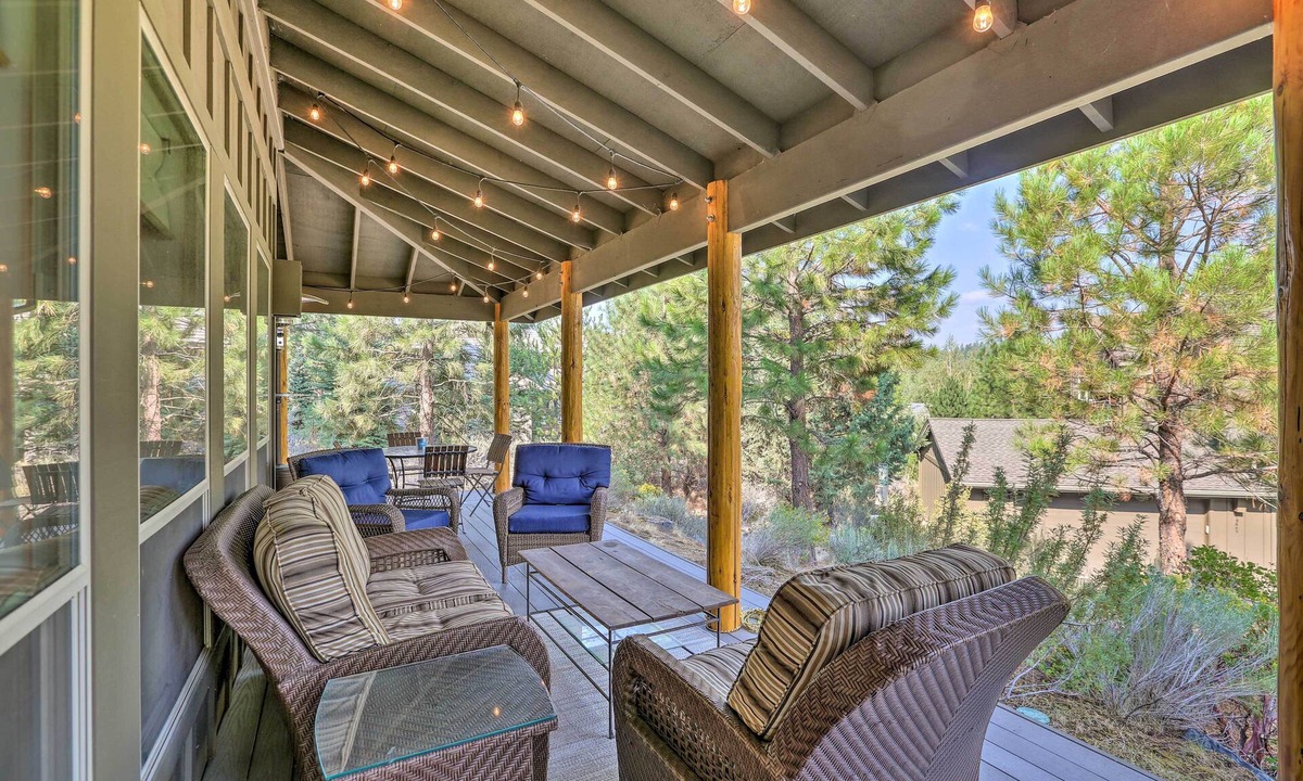 RiverWild House | Stunning Bend Retreat < 20 Mi to Mt Bachelor!