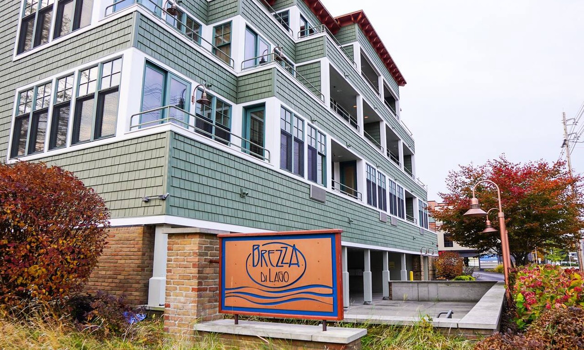 Grand Haven Condo | Stunning Condo w/Channel Views in the highly