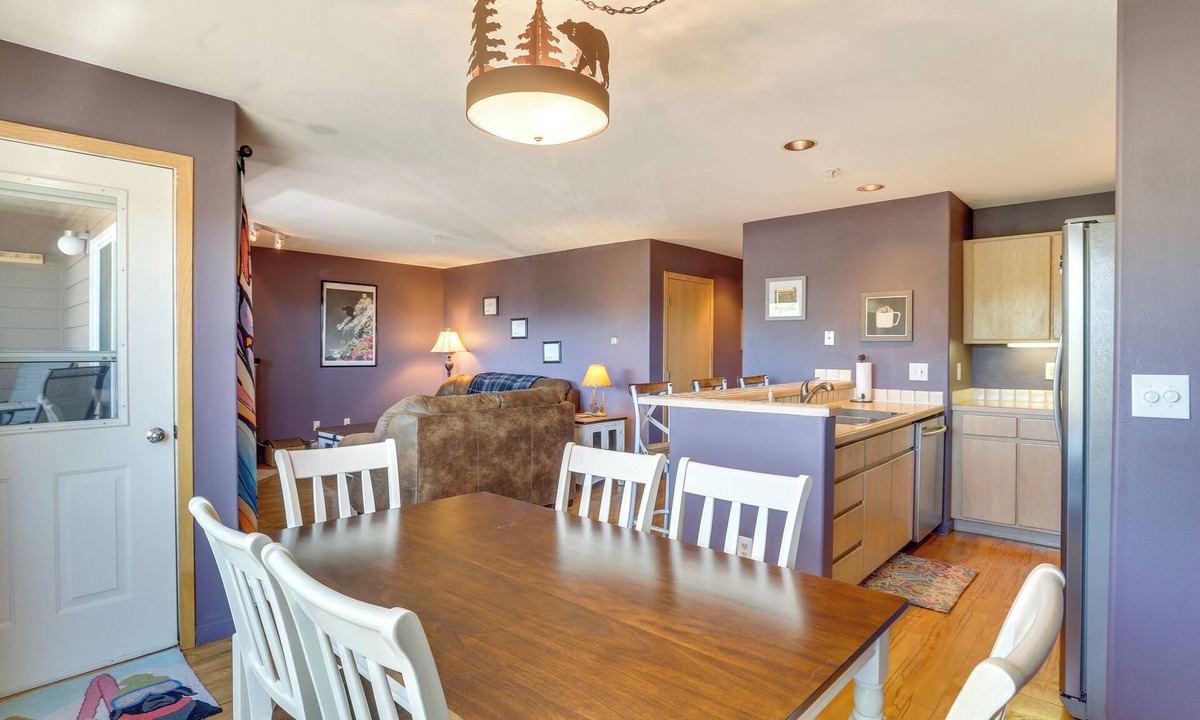 Wildernest Condo | Stunning Mountain Views: Silverthorne Condo!