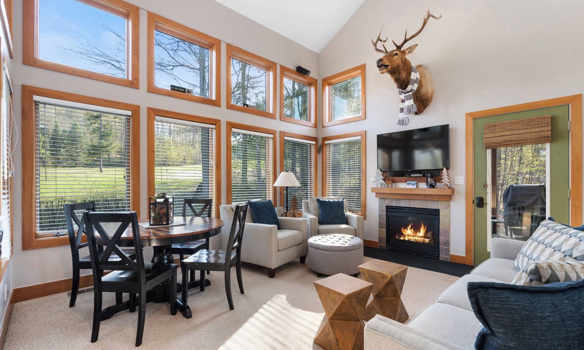 Boyne Falls Condo | Summer Fun at Boyne Mountain! Great Family Condo, Sleeps 20