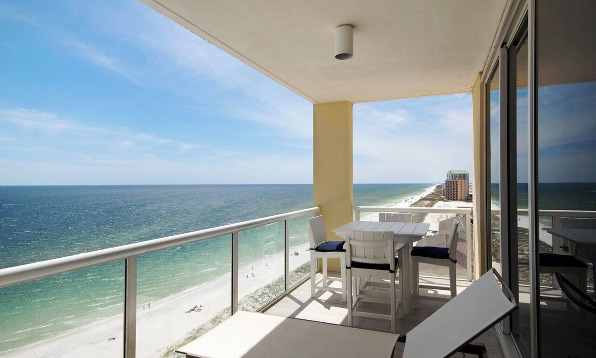 Navarre Beach Condo | Sunscape | 🌅 Corner Condo + Gulf Views + Platinum Beach Service Included