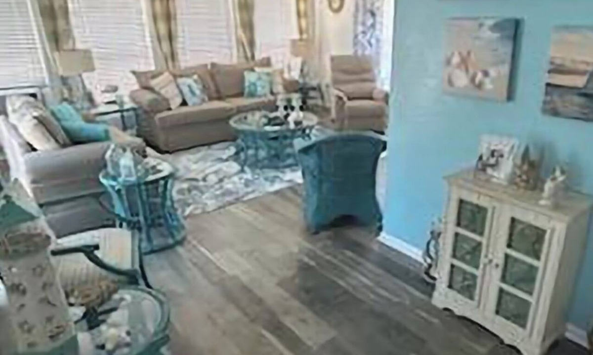 Surfside Beach House | Surfside 2 blocks from Beach-Jetty-Splash pad 2 bdrm 3 bath