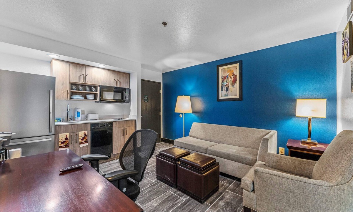 Tempe Apartment | Tempe Studio 2 King Size beds