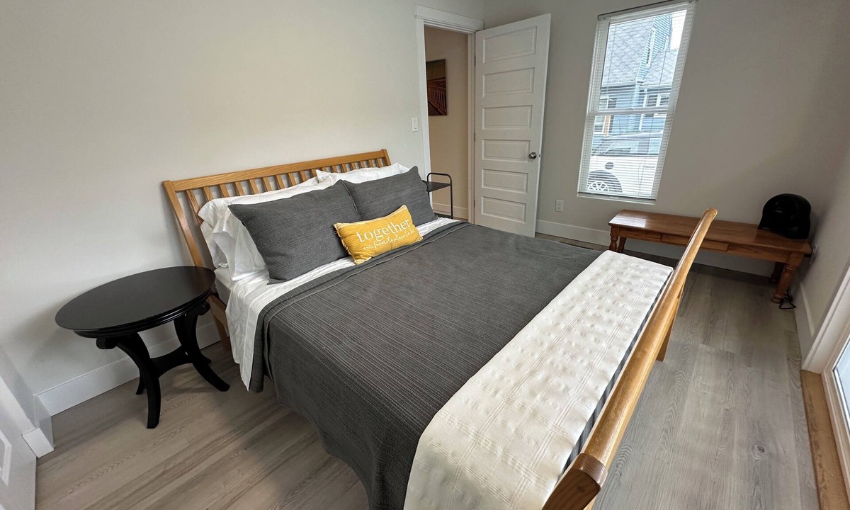 South Haven Apartment | Terrific Two Bedroom Long Term Rental!