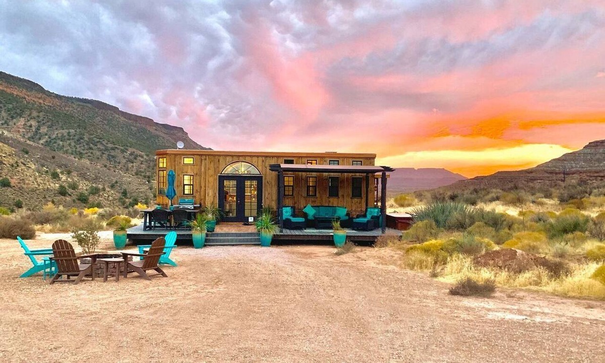 Virgin Cabin | The Ark Tiny House near Zion National Park, Utah