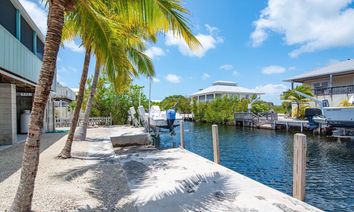 Big Torch Key House | The Hideaway: Lose Yourself At This Recently Decorated Canal Front Home on Big Torch Key, Dockage!