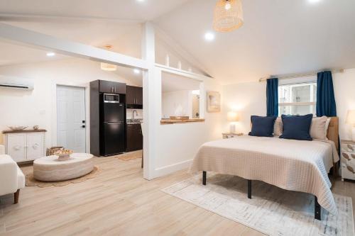 Meadows Apartment | The Margaret Suite
