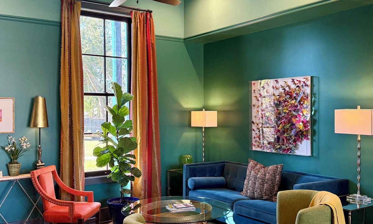 Biloxi House | The Pullman House #822 - Downtown Townhouse w/Heated Pool