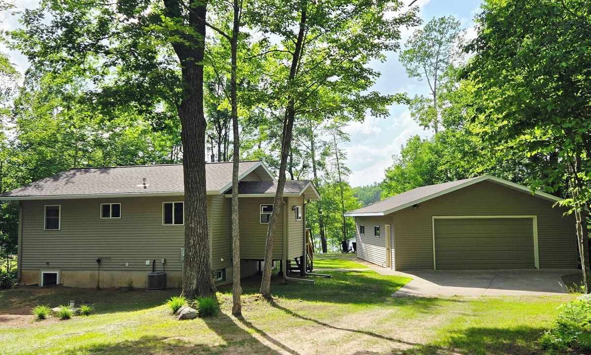 Spooner House | Think Spring! Book now for fishing, campfires and boating on Mystery Lake!