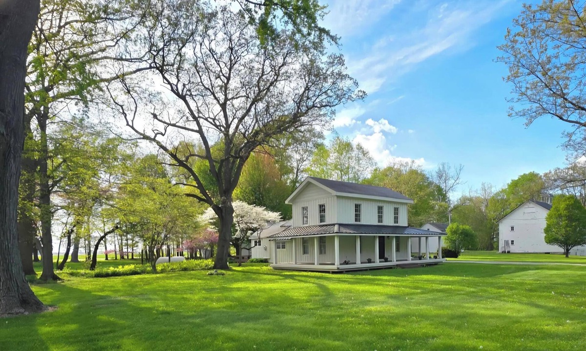 Union Mills House | Timeless Farmhouse Escape w/Historic Bank Barn