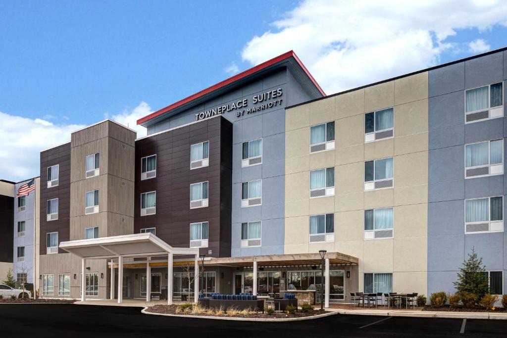 Monroe Hotel | TownePlace Suites by Marriott Monroe