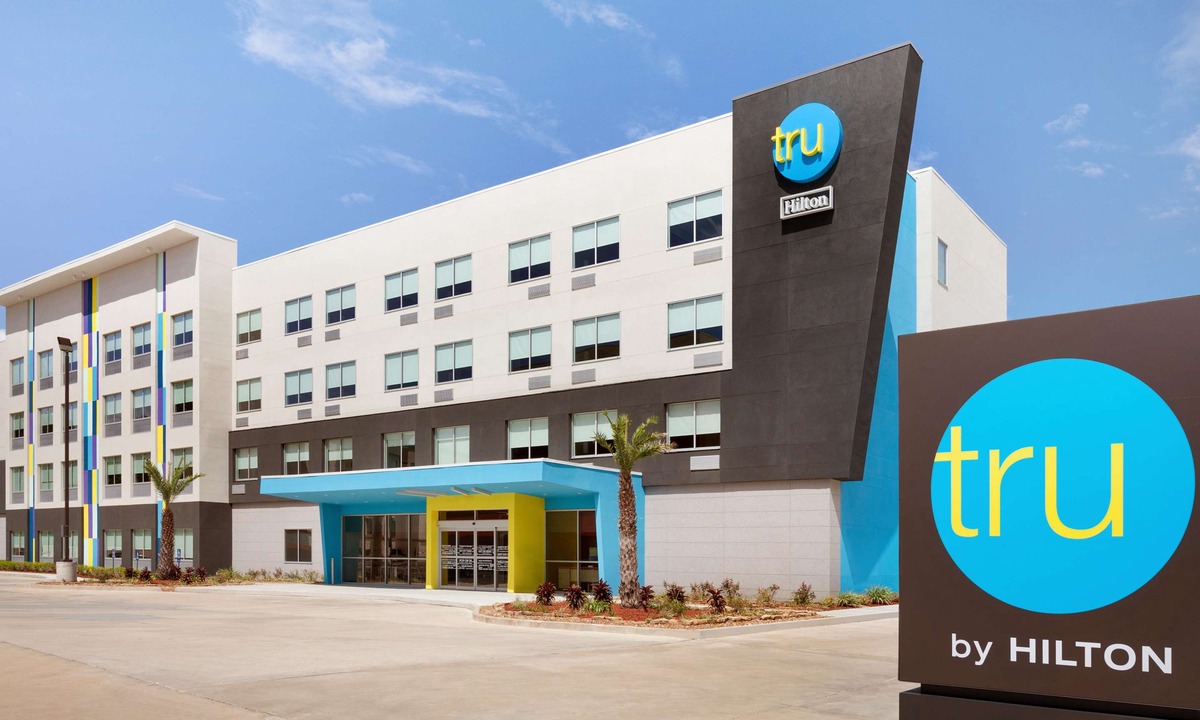 Lake Charles Hotel | Tru by Hilton Lake Charles