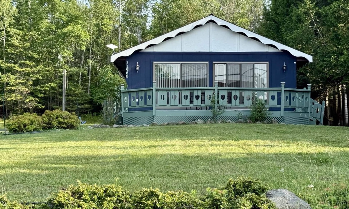 Drummond House | True North on Drummond Island