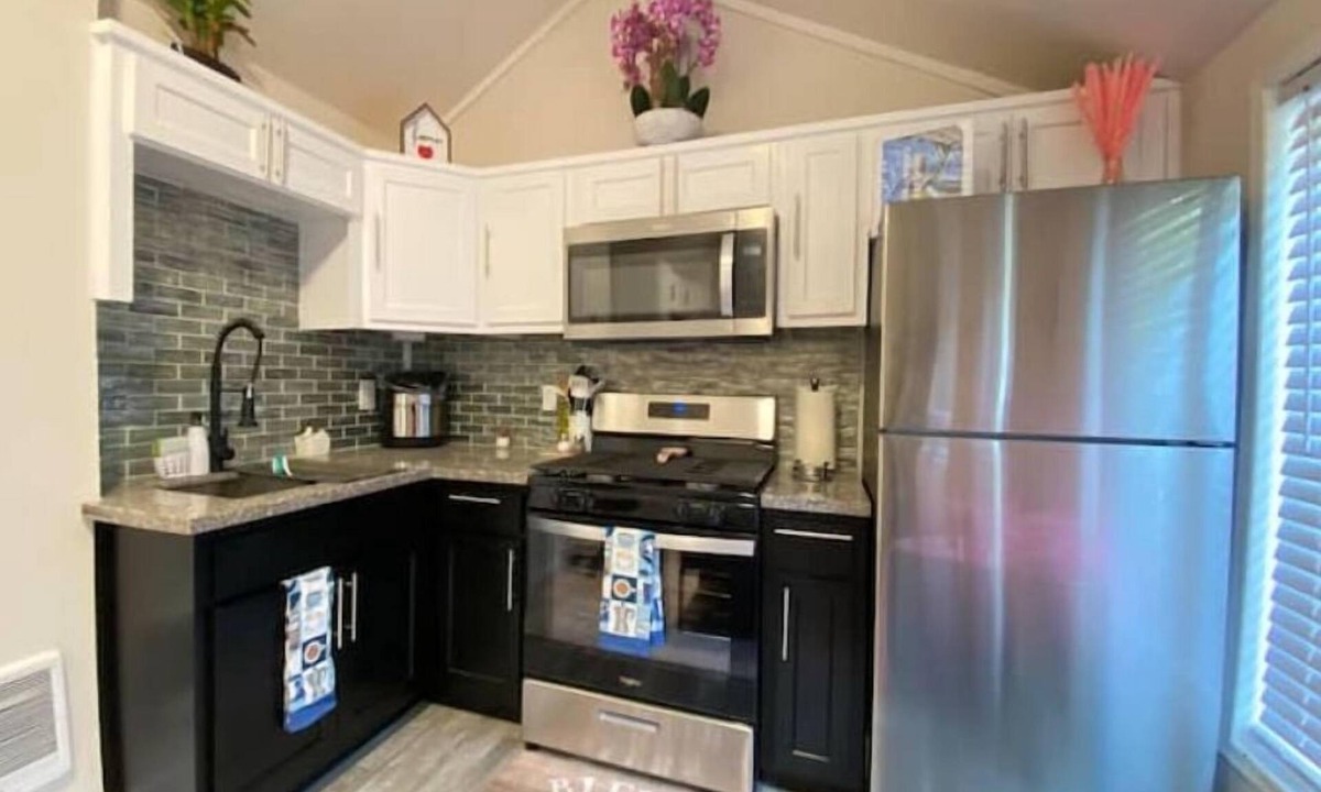 Homestead Apartment | Unique-Studio Apt. Across OHSU Hospital