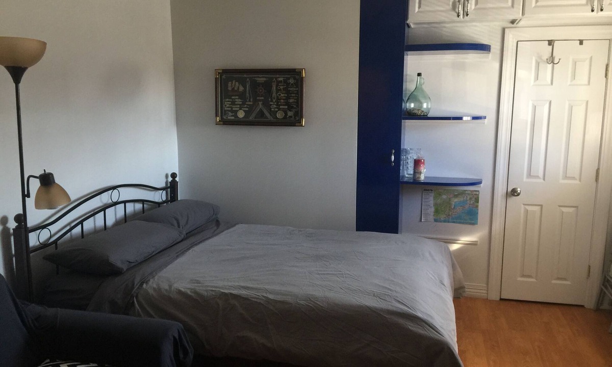 Misquamicut Apartment | Unit 6 Walk to the Beach