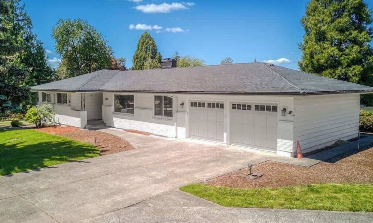 Rock Creek House | Vogel Vacations-Large Group 5BR Hot Tub & Game Rm