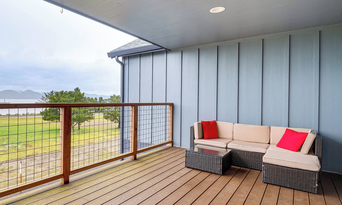 Hammond House | Walk to Marina! River-View Retreat in Hammond
