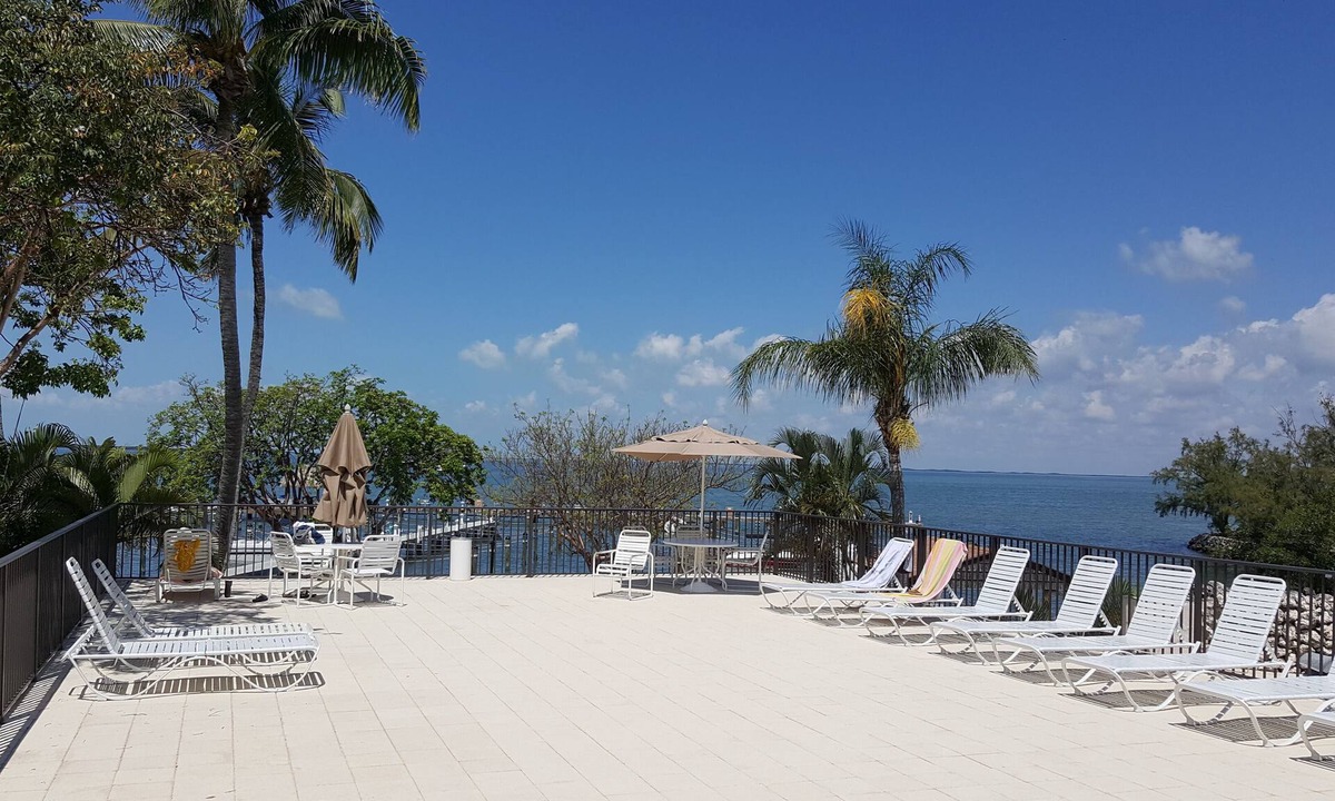 Key Largo Condo | Water View. Diver's Heaven. Fishing. Paradise Key Largo, Moonbay