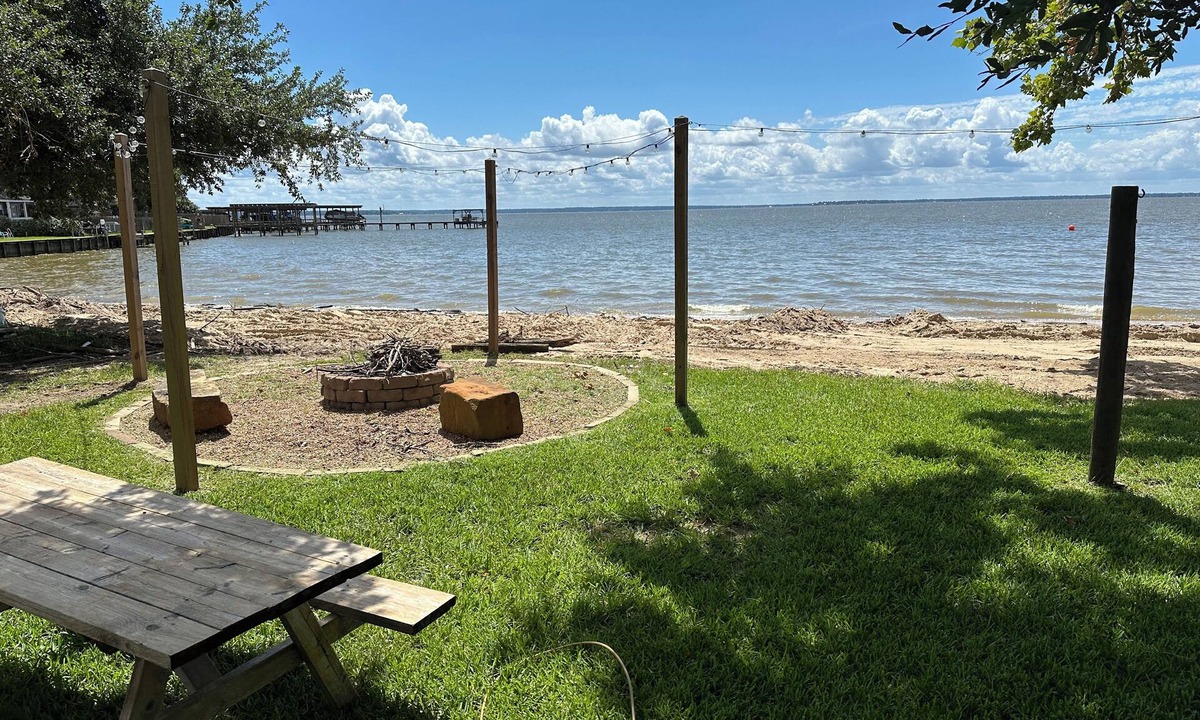 Pointblank Cabin | Waterfront Cottage With Your Own Personal Sandy Beach And Expansive Lake View