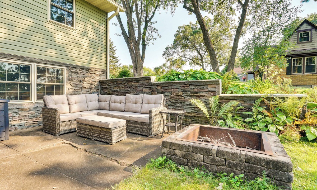 Lake Wissota House | Waterfront Lake Wissota Retreat: Dock & Deck!