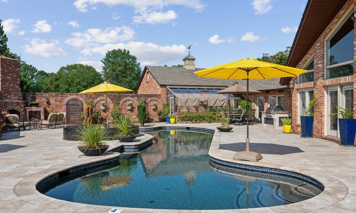 George Washington House | Waterfront Retreat with Pool, Dock & Creek Views