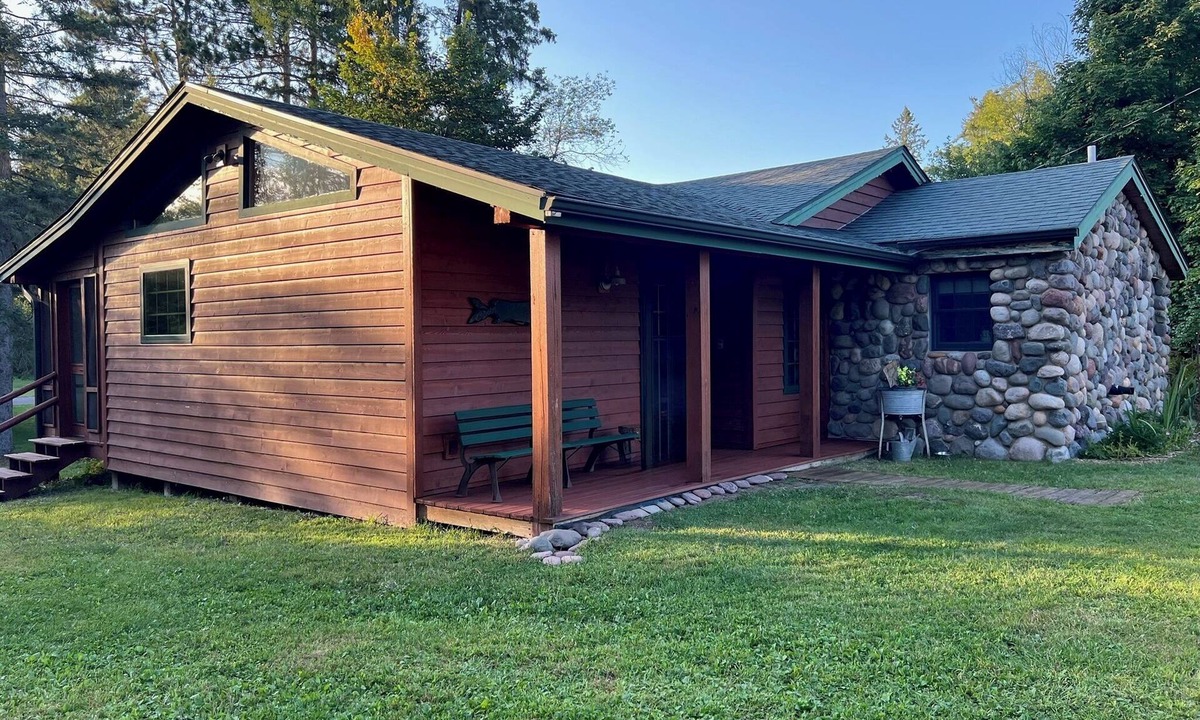 Cable Cabin | Wild Rose Lodge - cozy cabin in charming Cable Wisconsin