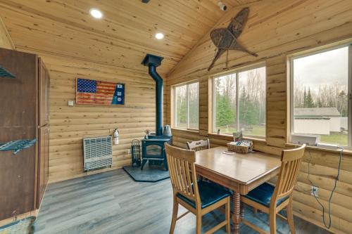 Kincheloe House | Wildlife Viewing & Trails! 155-Acre UP Retreat