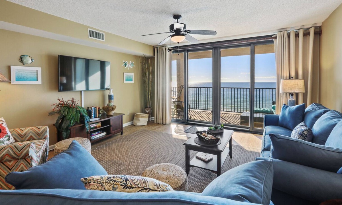 Orange Beach East Condo | Wind Drift 710S | Beachfront Condo w/ Boat Slip Available | Near Flora Bama