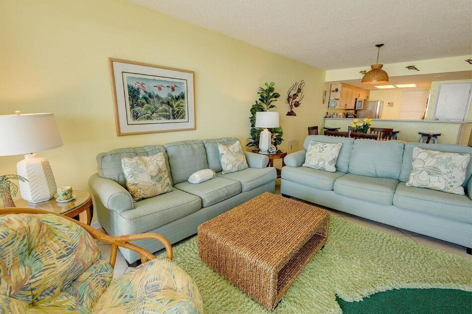 Orange Beach East House | Windrift 410W