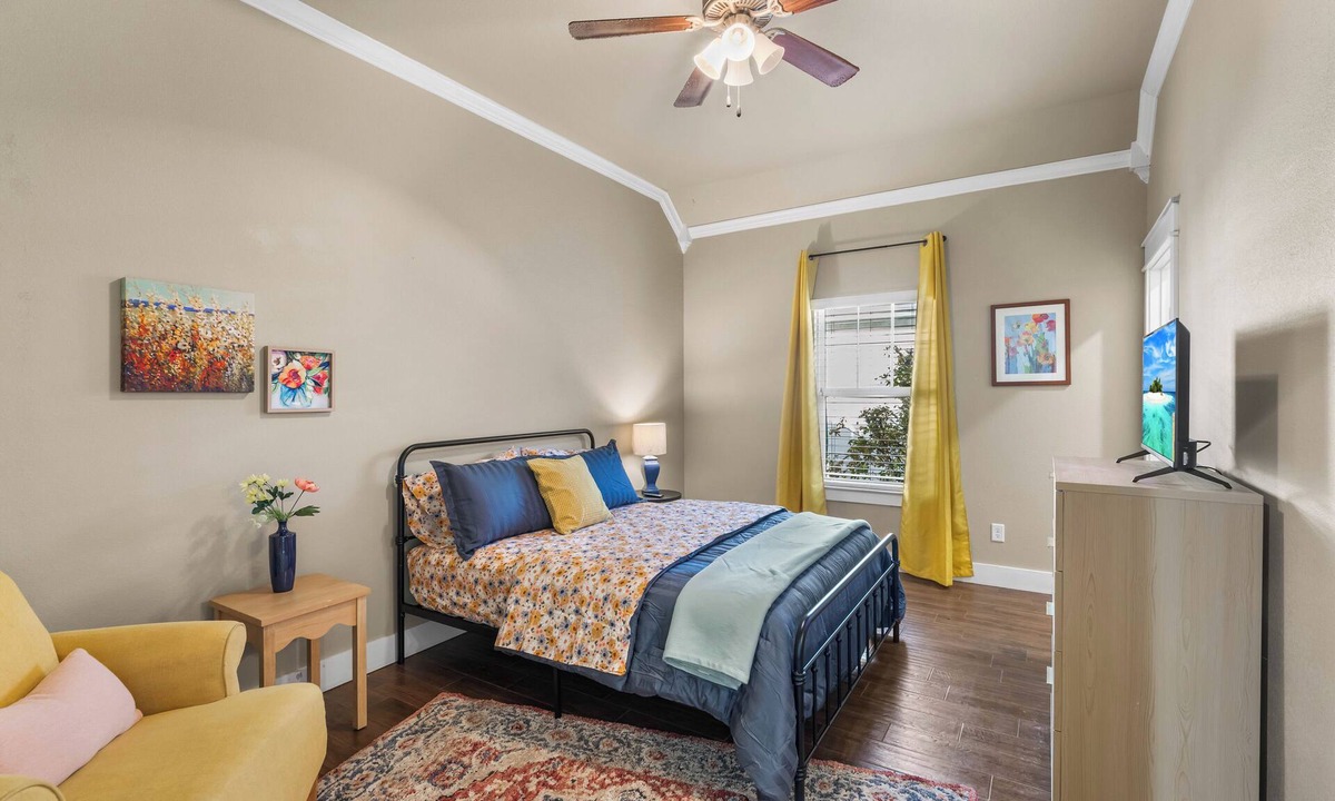 Abilene House | Work Crew Paradise - 3bedroom/3bathroom - Short Drive to Stargate