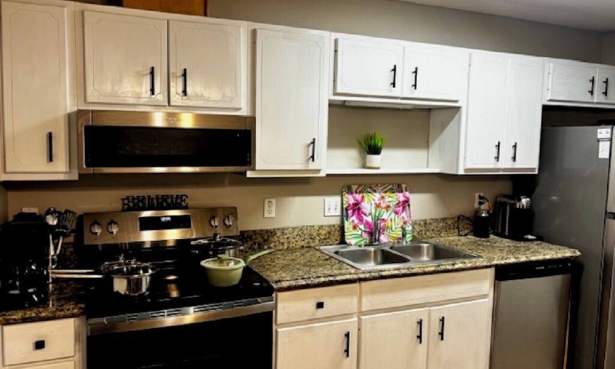 North Northwest Pensacola House | Your Getaway Awaits