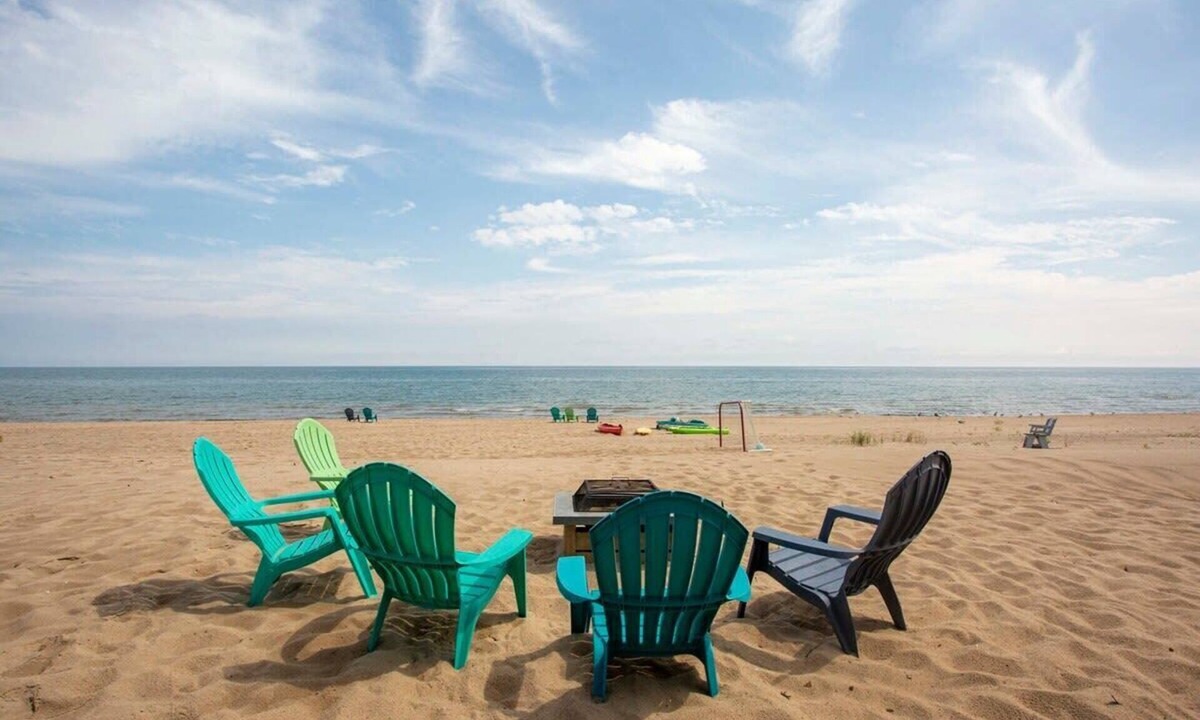 Greenbush Cabin | Your Perfect Lakeside Stay at Lake Huron Cottage 3