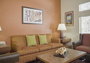Club Wyndham South Shore 2 bedroom deluxe - Quiet Resort!