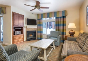 Club Wyndham South Shore 2 bedroom deluxe - Quiet Resort!