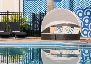 Fantastic Land and Sea Vacation! Outdoor Pool, Short Drive To The Beach!