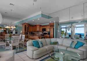 Gulf Front, Gorgeous Views, Top Floor, Pool, Gated Complex, 30A