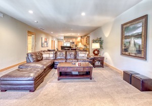 Luxury mountain condo w/shared pool & hot tub, patio, & easy ski access