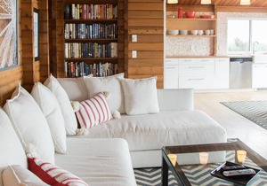 Oceanfront Modern Cabin