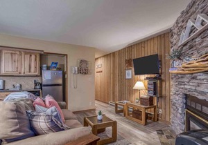 Ski House 144 - Meredith Lodging