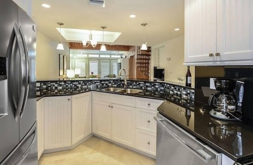 Historic Seaport Resort | 1/1 Galleon Resort, Hot Tub, Pool, Marina, Gym