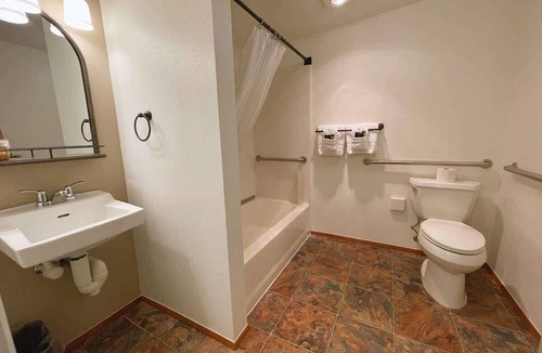 Port Angeles Hotel | #1 ❋Couple’s Getaway near Lake Crescent & ONP❋