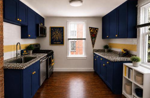 Old West Side House | #1 Location I 12 Mile to Stadium I 13 Mile to Downtown I GO BLUE