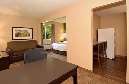 Mishawaka Apartment | 1 Queen Bed | Non-Smoking, Kitchen, Sofa-Bed