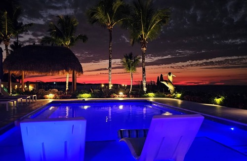 Tavernier House | 10 Million Dollar 2 Acre Bayside Beach Compound w Boat Dockage is One of A Kind