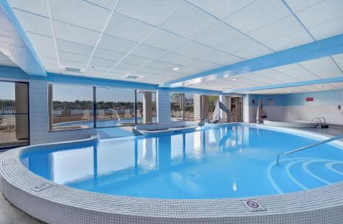 Charlevoix House | 117D Edgewater Inn
