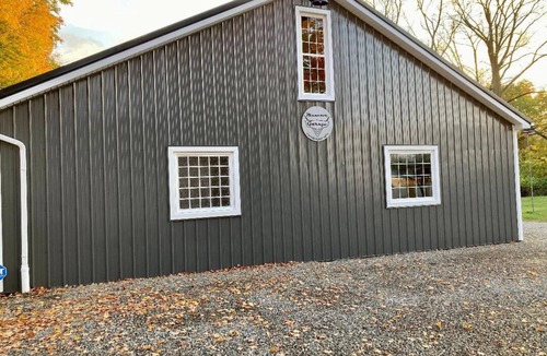 Hillsdale House | 1929 Man cave apartment with 1 bedroom and AC, fiber optic WiFi in Hillsdale